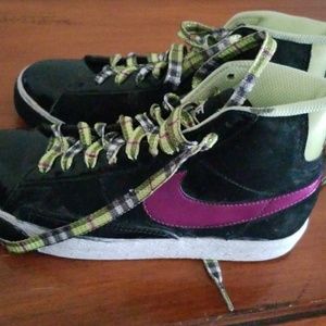 Nike Hightop Sneaker